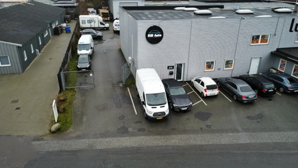 Bili Autos bygning og værksted på Storhaven i Vejle